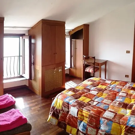 Le Stanze Del Conte 3* Santa Giuletta